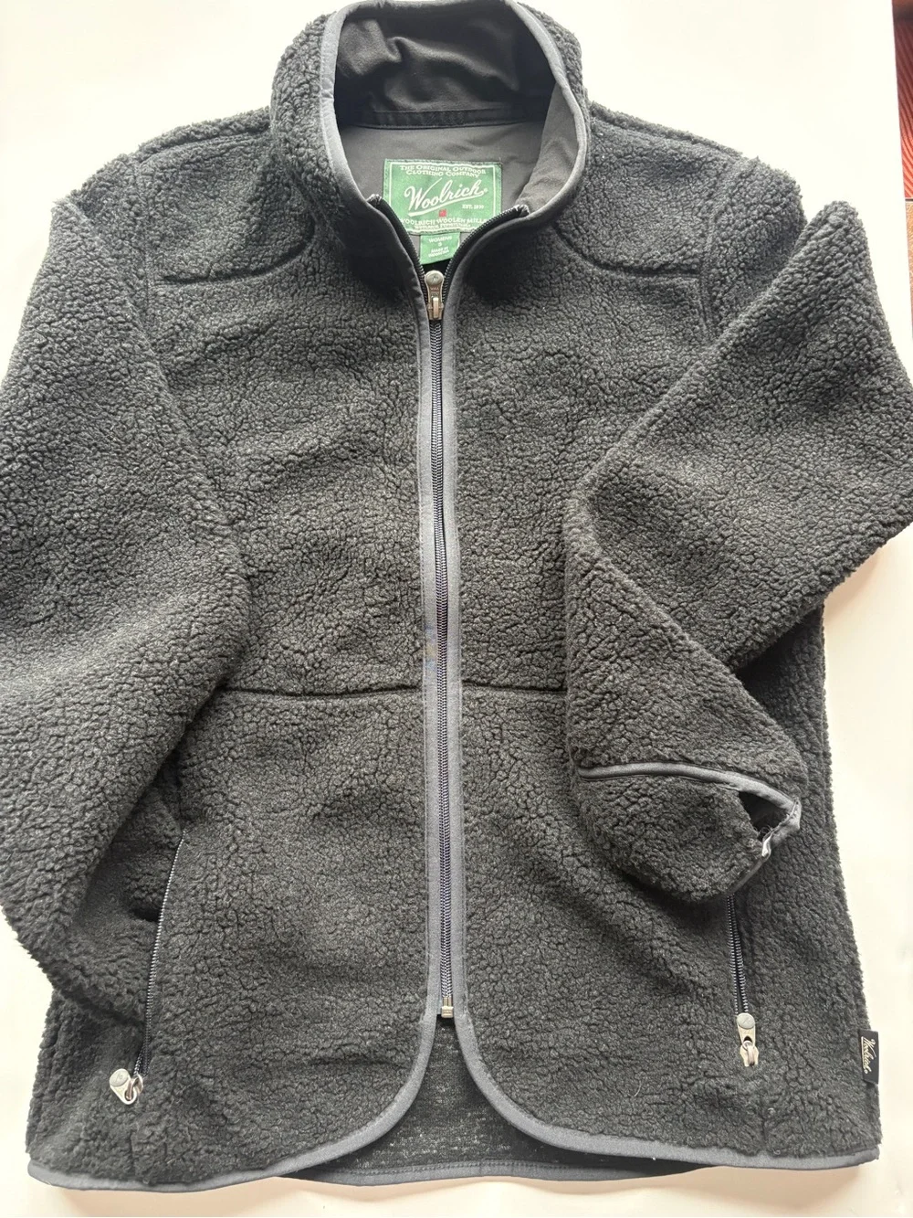 WOOLRICH black Sherpa zipper long sleeve thumb holes jacket